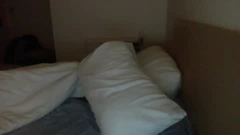 Tom online show from October 13, 2025, 10:10 pm