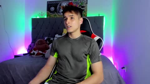 Thom Klein online show from January 28, 2025, 7:00 pm