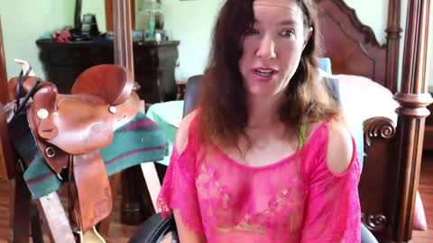 ThornburyRose online show from April 23, 2026, 4:53 pm