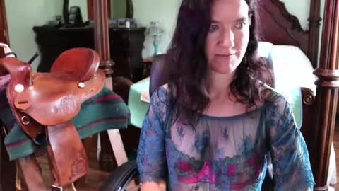 ThornburyRose online show from April 30, 2026, 8:57 pm