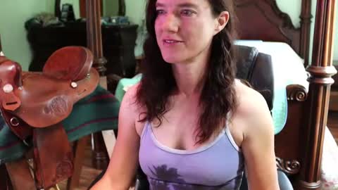 Snapshot of thornbury_rose chatting on June 24, 2026, 5:12 pm ThornburyRose online show from June 24, 2026, 5:12 pm
