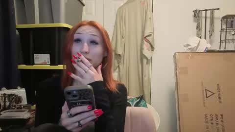 Snapshot of thornsandhoney chatting on May 29, 2026, 4:32 am thornsandhoney online show from May 29, 2026, 4:32 am