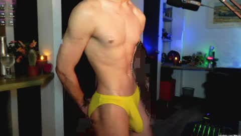 Snapshot of thoroughbredxx chatting on April 2, 2026, 2:58 pm L e a n d e r 25OFF ON MY OF online show from April 2, 2026, 2:58 pm
