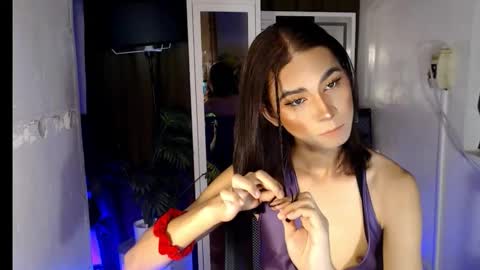 Snapshot of thrishafox chatting on February 16, 2026, 5:09 pm thrishafox online show from February 16, 2026, 5:09 pm