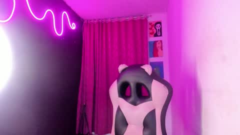 Thristan online show from March 11, 2026, 11:22 pm