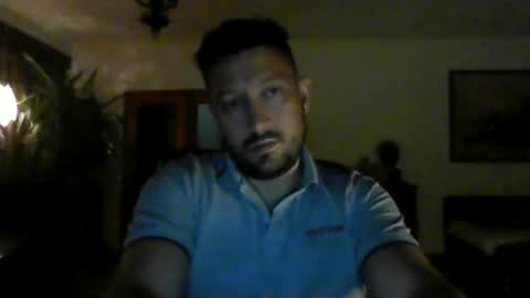 Snapshot of throatdom4u chatting on April 14, 2026, 9:32 pm ThroatDom4U online show from April 14, 2026, 9:32 pm
