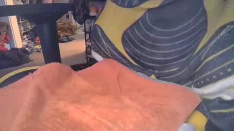 throatmybigcock95 online show from December 14, 2024, 1:50 am