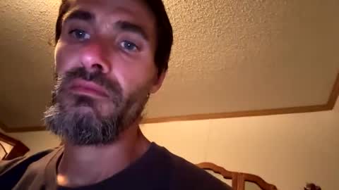 throbbing8585 online show from July 22, 2026, 12:46 am