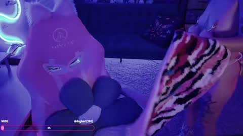 throttlekitten online show from May 19, 2026, 1:56 am