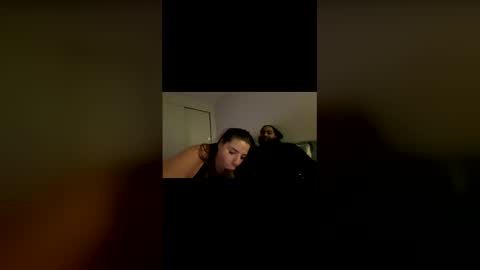 thunderlipskellie online show from December 20, 2025, 3:02 am