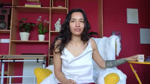 tia_j online show from March 15, 2026, 6:52 am