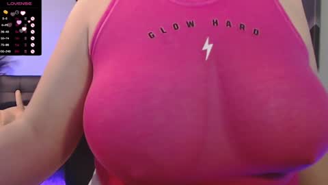 Tia Bella online show from March 6, 2025, 4:30 am