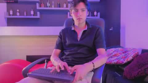 Snapshot of tian_sex chatting on July 25, 2026, 8:17 pm online show from July 25, 2026, 8:17 pm