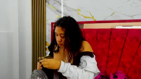 tiana_hots online show from April 17, 2026, 2:03 am