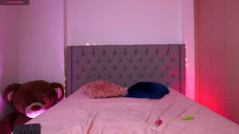 TATIANA online show from February 5, 2026, 2:16 am