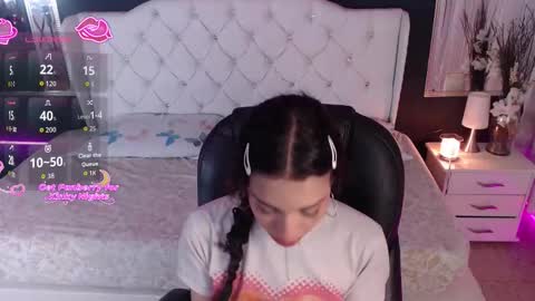 LIA online show from November 21, 2025, 2:27 pm