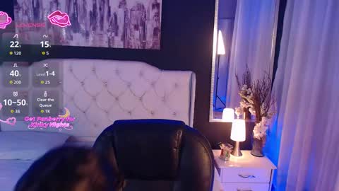 LIA online show from December 1, 2025, 2:11 pm