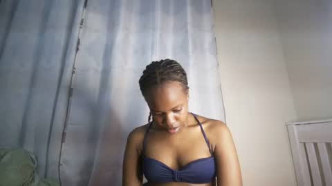 Snapshot of tiara_tr chatting on July 20, 2026, 10:12 pm tiara_tr online show from July 20, 2026, 10:12 pm