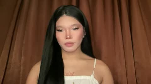 Ms. Tiara online show from April 26, 2026, 1:36 am