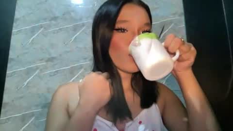 Snapshot of tiaragodhere chatting on May 31, 2026, 10:22 am Ms. Tiara online show from May 31, 2026, 10:22 am