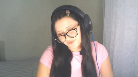 Snapshot of tiastinner chatting on June 8, 2026, 7:20 am Margo online show from June 8, 2026, 7:20 am
