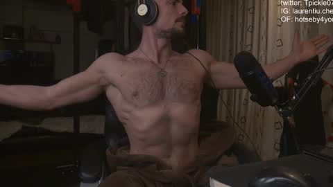 Snapshot of tickle_my_pickle07 chatting on December 29, 2024, 5:44 pm tickle_my_pickle07 online show from December 29, 2024, 5:44 pm