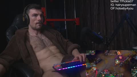 Snapshot of tickle_my_pickle07 chatting on January 27, 2025, 7:35 am tickle_my_pickle07 online show from January 27, 2025, 7:35 am