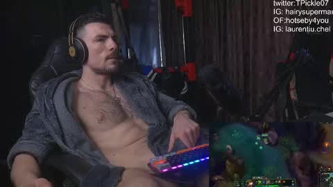 Snapshot of tickle_my_pickle07 chatting on February 10, 2025, 9:36 am tickle_my_pickle07 online show from February 10, 2025, 9:36 am