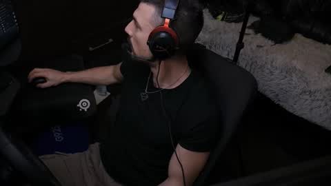 Snapshot of tickle_my_pickle07 chatting on November 21, 2025, 6:28 pm tickle_my_pickle07 online show from November 21, 2025, 6:28 pm