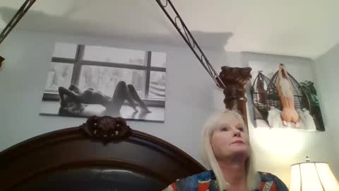 Snapshot of ticklemepink696969 chatting on December 29, 2024, 10:25 pm ticklemepink696969 online show from December 29, 2024, 10:25 pm