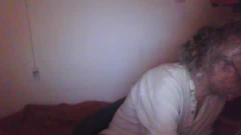 Snapshot of tiddles12345 chatting on December 18, 2025, 1:00 am tiddles12345 online show from December 18, 2025, 1:00 am