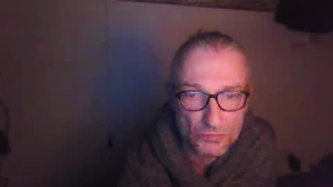 Snapshot of tiddles12345 chatting on April 27, 2026, 1:47 am tiddles12345 online show from April 27, 2026, 1:47 am