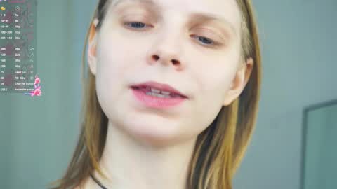 Lily online show from March 11, 2026, 8:42 am