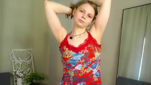 Lily online show from March 17, 2026, 8:50 am