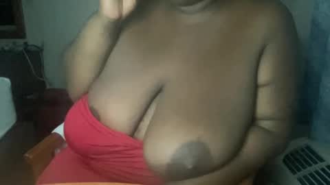 Snapshot of tierrahenri chatting on September 13, 2025, 10:37 am Tierra Henri online show from September 13, 2025, 10:37 am