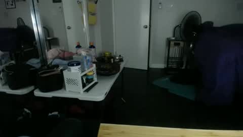 Snapshot of tierrahenri chatting on October 24, 2025, 9:06 am Tierra Henri online show from October 24, 2025, 9:06 am