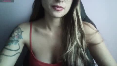 Tifanny online show from April 27, 2026, 9:57 pm