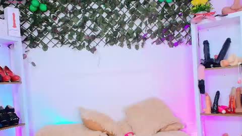 Snapshot of tifanny_nails chatting on July 2, 2026, 8:48 pm Tifanny Nails online show from July 2, 2026, 8:48 pm