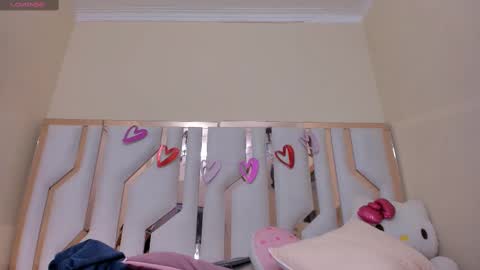    online show from February 21, 2025, 11:43 pm