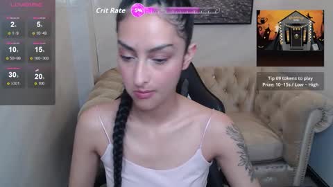 Snapshot of tifany_v chatting on October 27, 2025, 1:04 pm Hi Stream 800 to 1400 online show from October 27, 2025, 1:04 pm