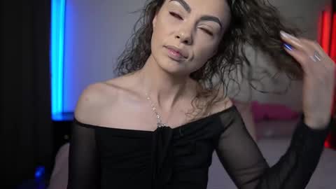 Tiffany online show from February 14, 2025, 10:04 pm