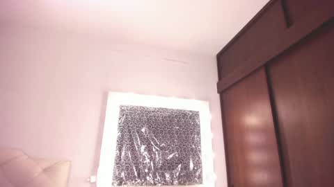 Snapshot of tiffanny_quinn chatting on February 7, 2025, 4:27 am Tiff online show from February 7, 2025, 4:27 am