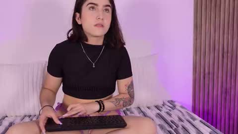 Snapshot of tiffany__starr_ chatting on November 10, 2025, 12:59 pm Tiffany online show from November 10, 2025, 12:59 pm