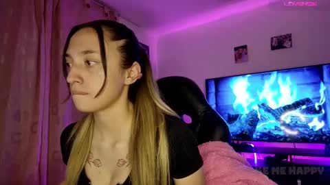 Tiffany Bela online show from March 12, 2026, 12:28 am