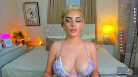 Snapshot of tiffany_cams chatting on February 1, 2025, 12:29 am Tiffany online show from February 1, 2025, 12:29 am