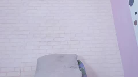 tiffany_mendez online show from February 13, 2025, 3:14 pm