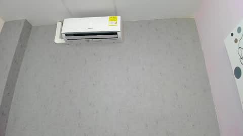 tiffany_mendez online show from October 4, 2025, 12:03 pm