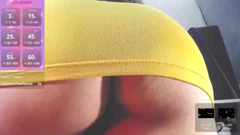 Snapshot of tiffany_teressa chatting on February 24, 2025, 1:24 am tiffany theressa online show from February 24, 2025, 1:24 am