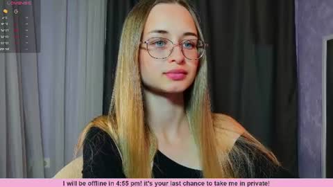 Snapshot of tiffanyhunt chatting on July 7, 2026, 3:16 pm Tiffany online show from July 7, 2026, 3:16 pm