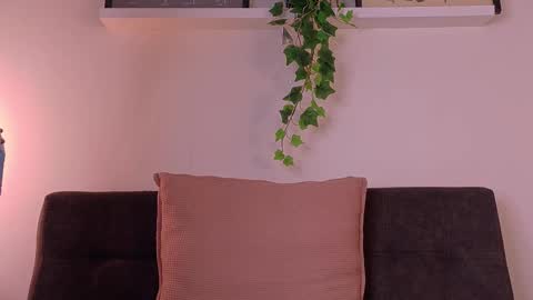 Tiffany  online show from March 3, 2026, 8:15 pm